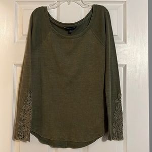 Green Long Sleeve American Eagle Top